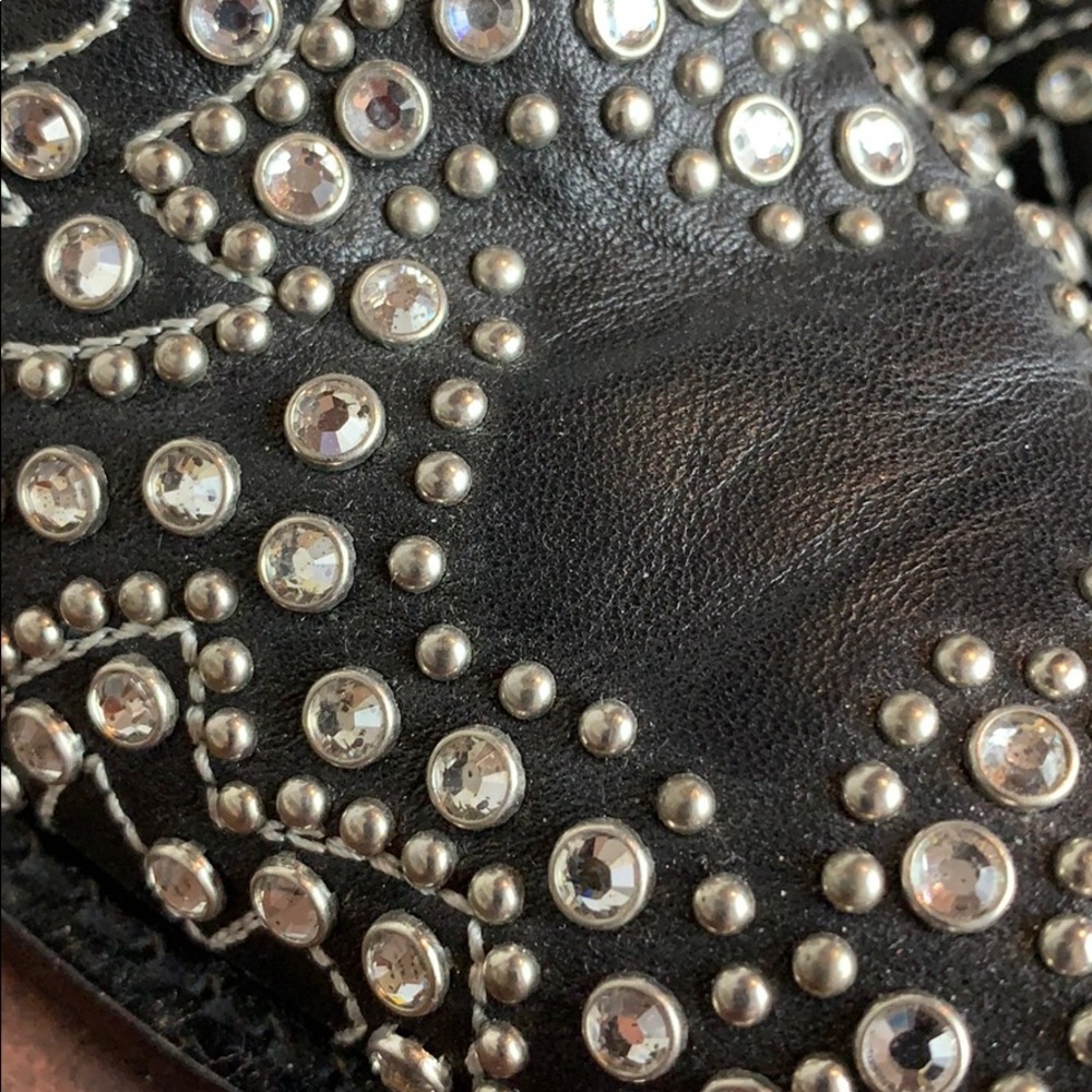 Kippys Booties - Picture 7 of 8